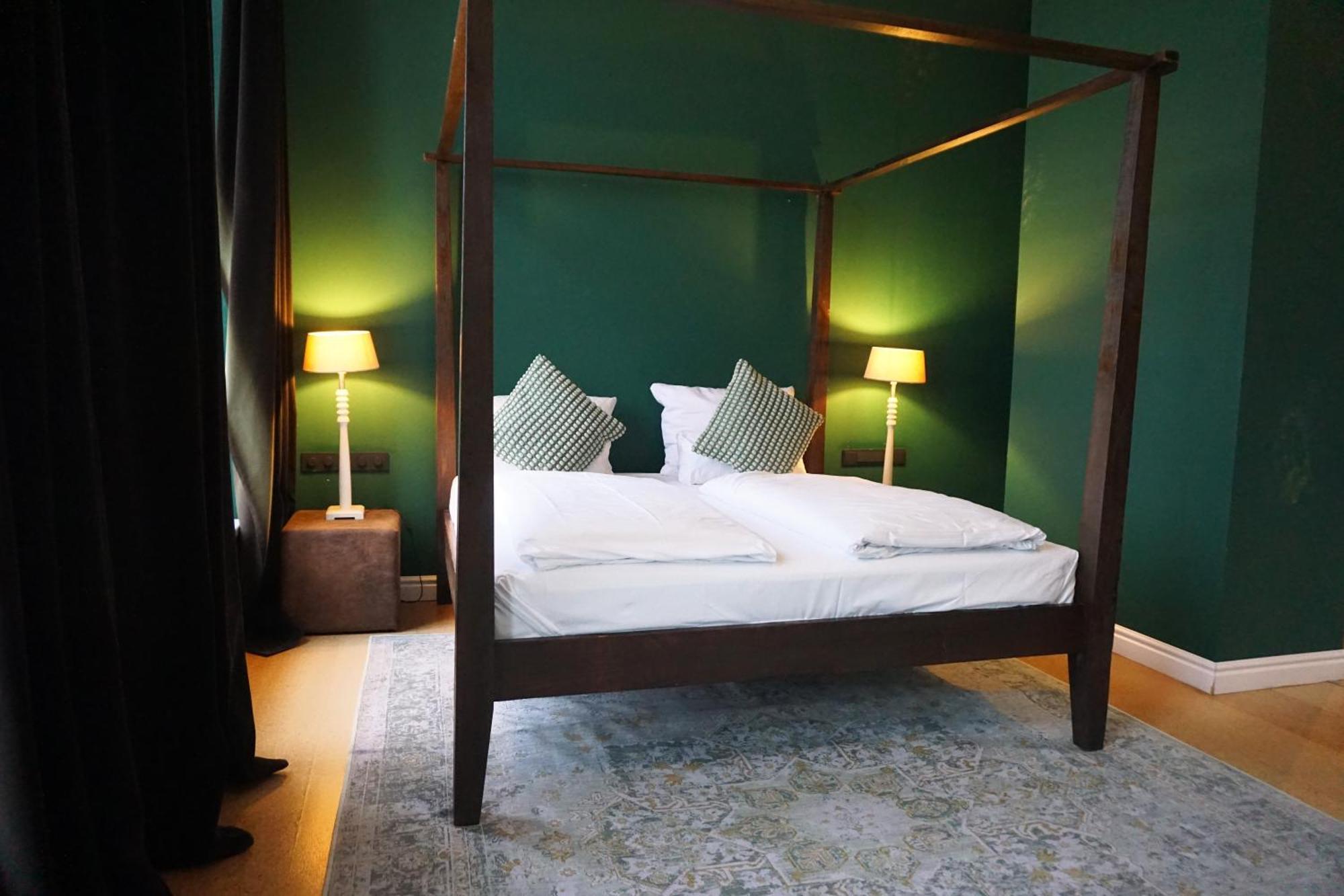 Hotel Bucheneck 린츠암라인 외부 사진