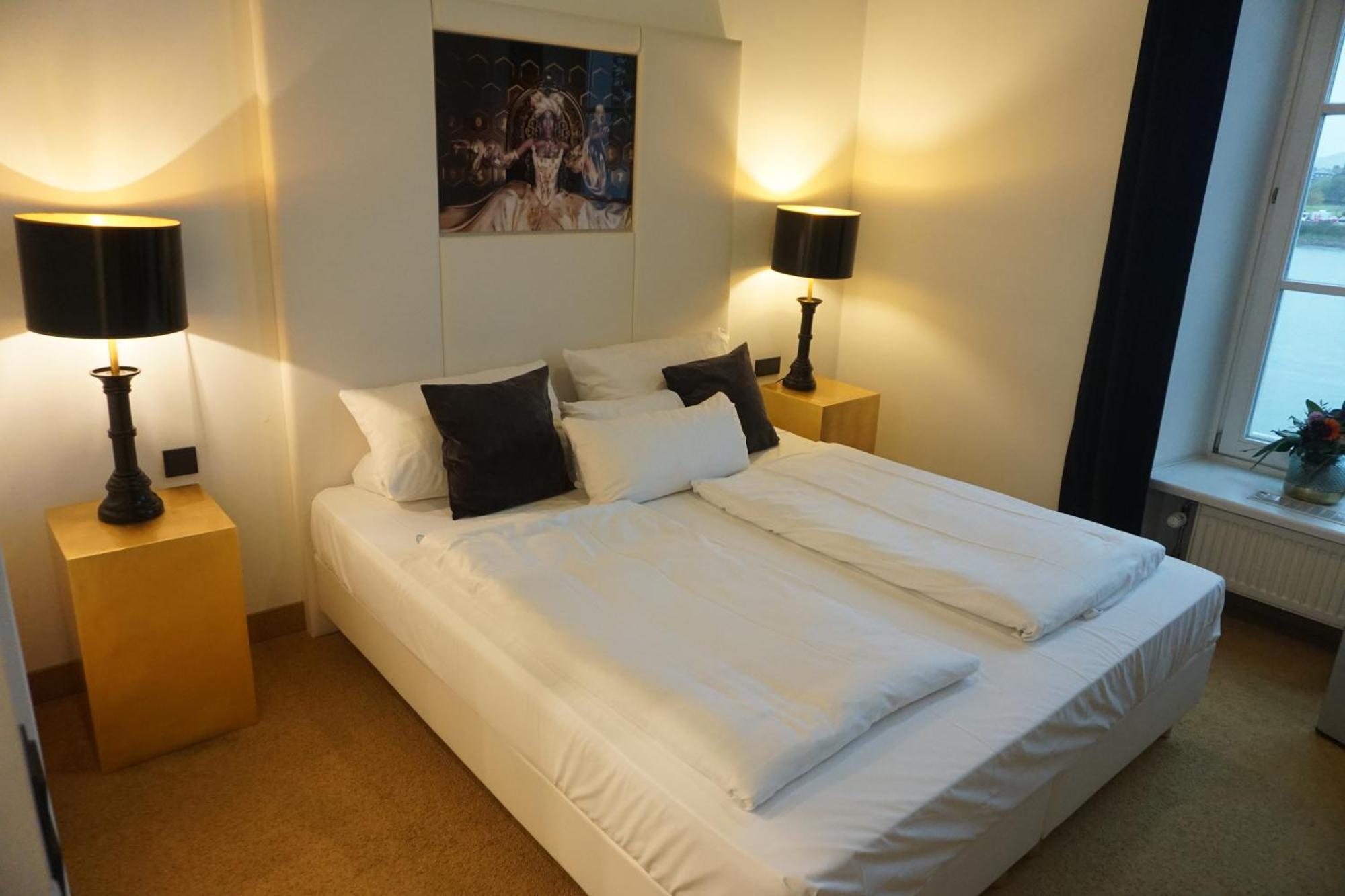 Hotel Bucheneck 린츠암라인 외부 사진