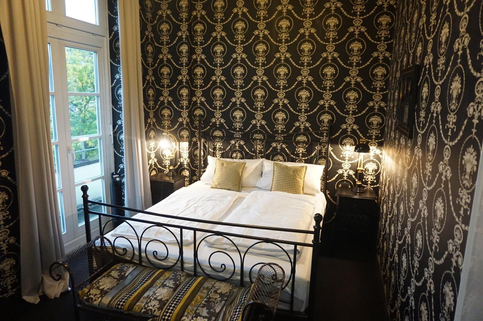 Hotel Bucheneck 린츠암라인 외부 사진